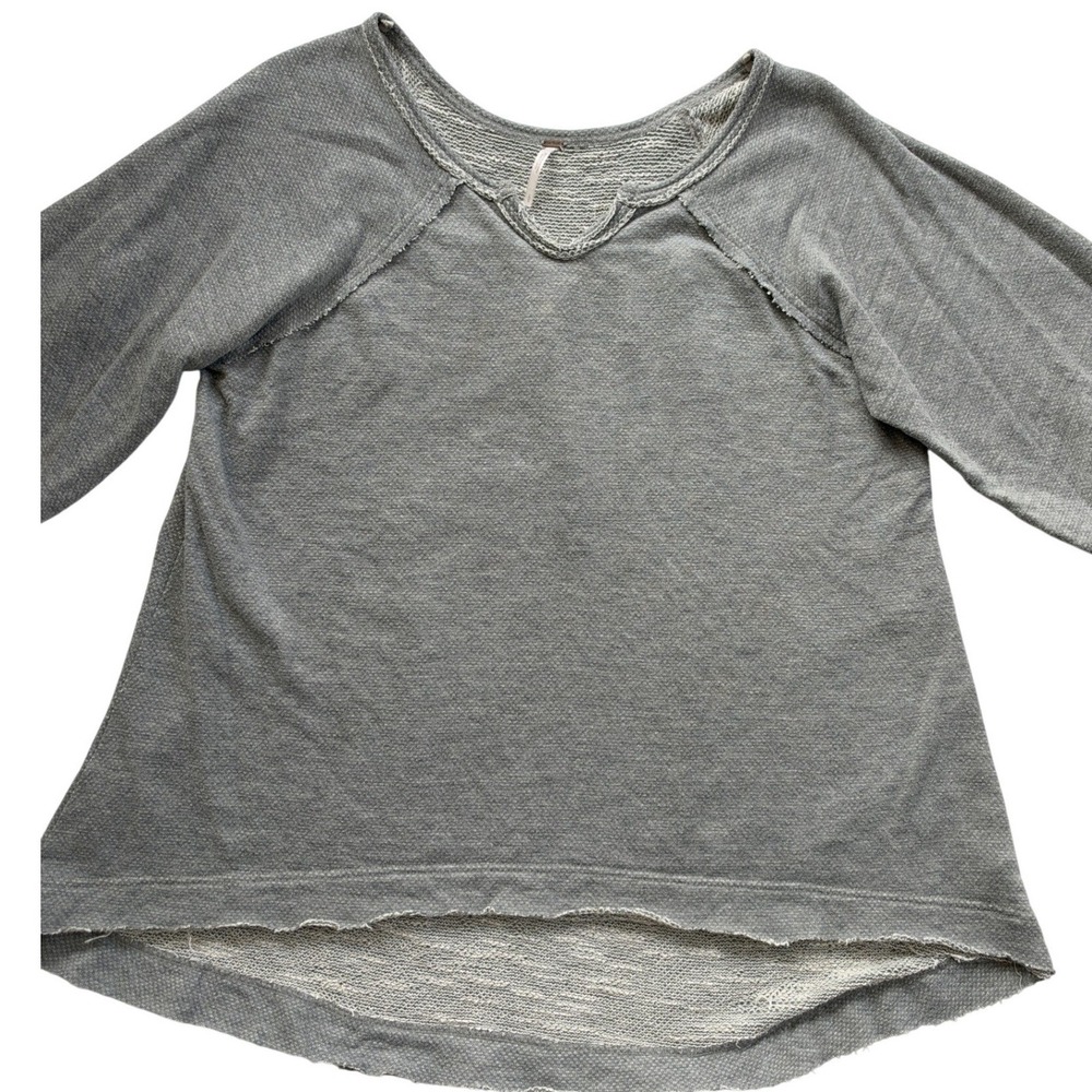 Free People Textured Knit Top Women L Gray Excellent High Low Boho Raglan Sleeve